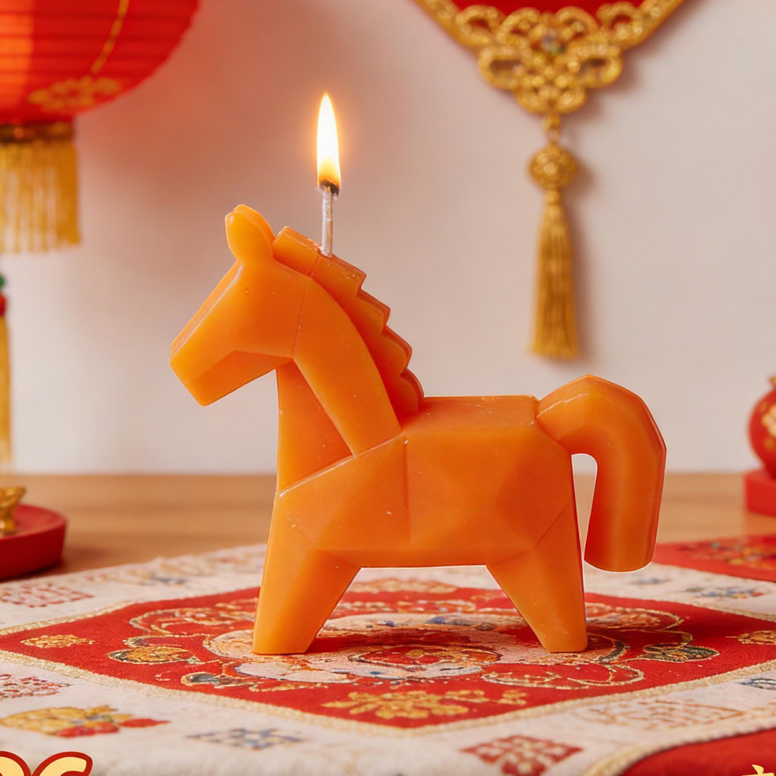 Beeswax Taper Candle - Duftkerze mit Pferdefigur, traditionelle, glückverheißende Pferdedekoration,