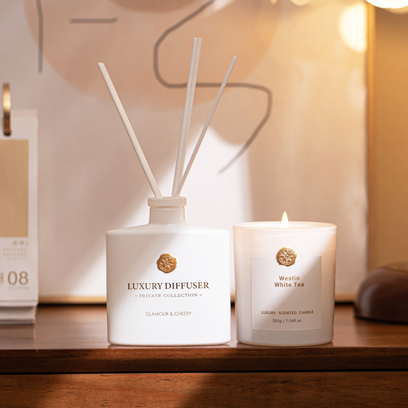 Home Fragrance Set Gift - Raumduft-Diffusor & Duftkerzen-Geschenkset, Duftdiffusor & Sojawachs-Kerzen